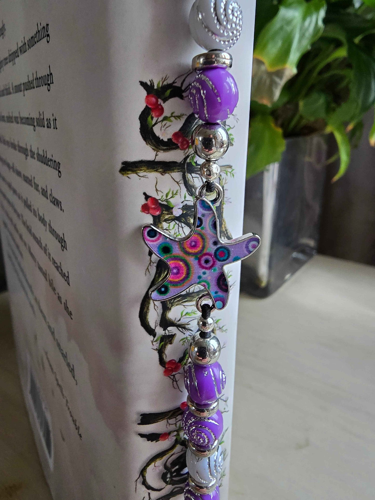 Starfish elastic wraparound Bookmark - Place holder for hardbacks, paperbacks, journals and diaries