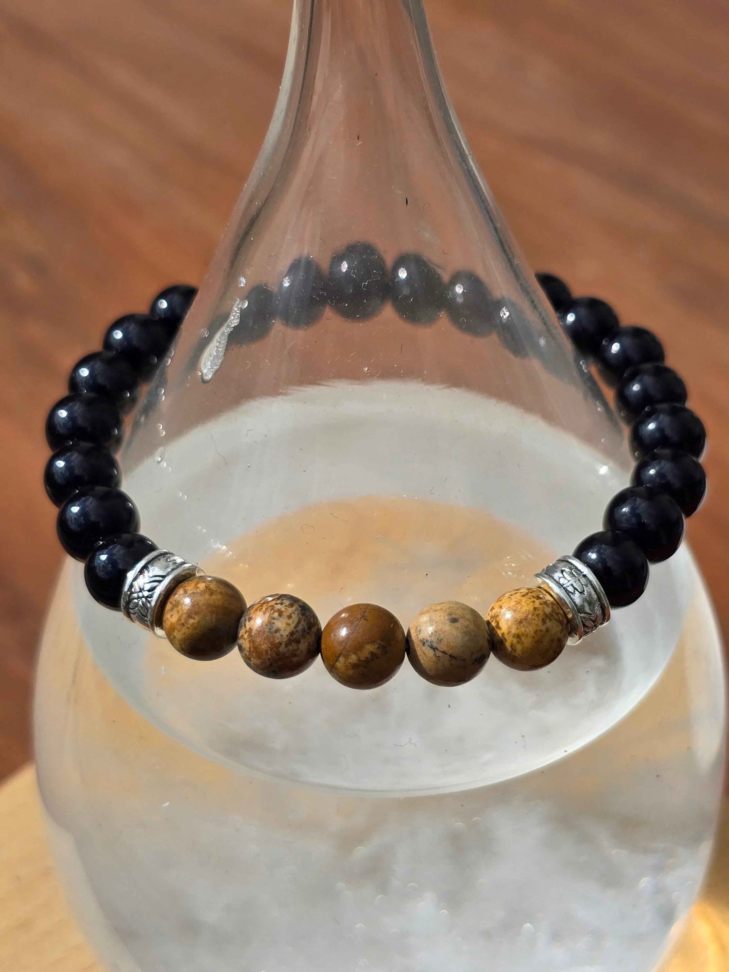 Men's Boho elastic beaded bracelet - Black and natural wood effect colours
