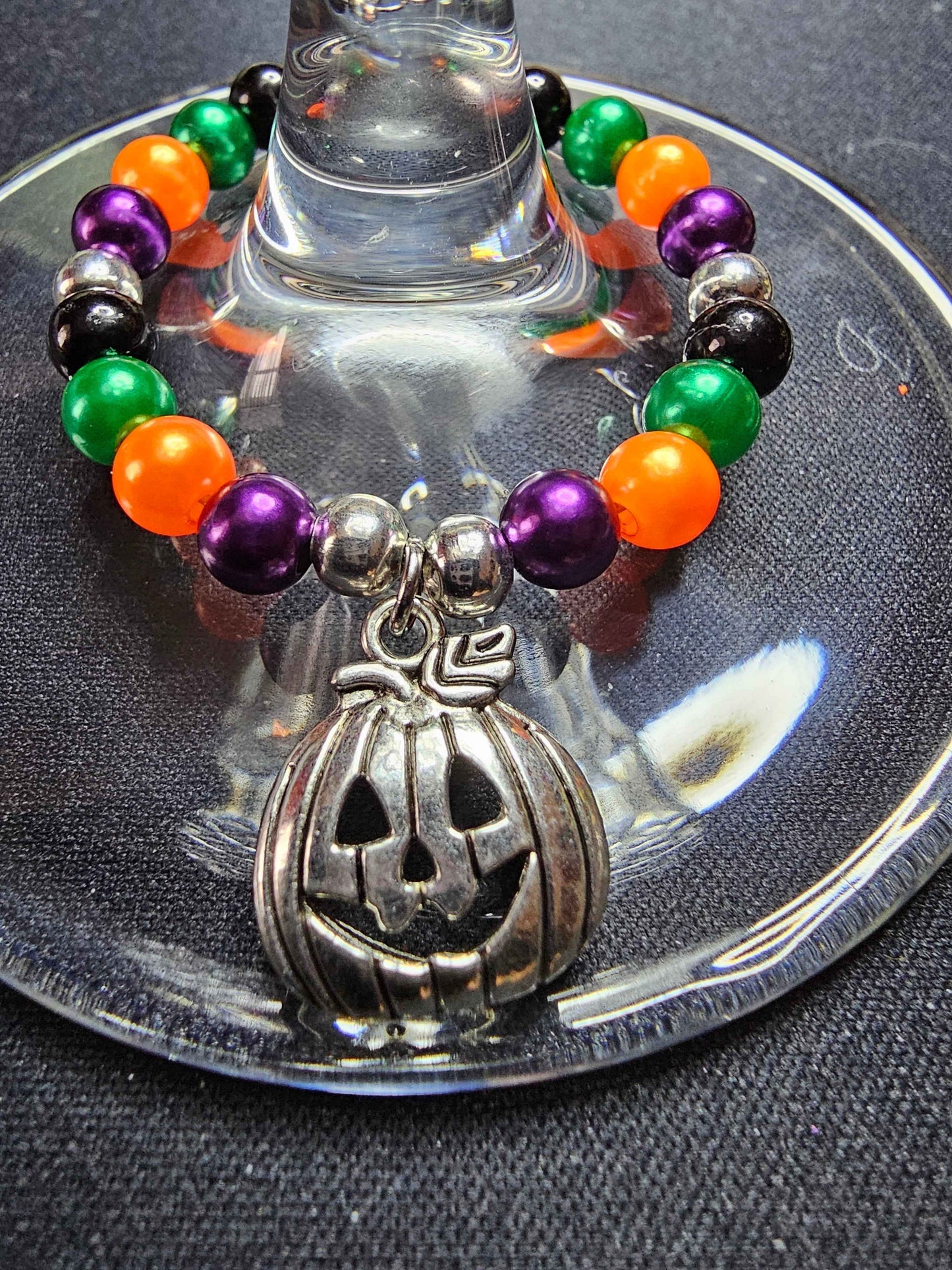 Pumpkin wine glass charms - Halloween party decorations wine/cocktail glass