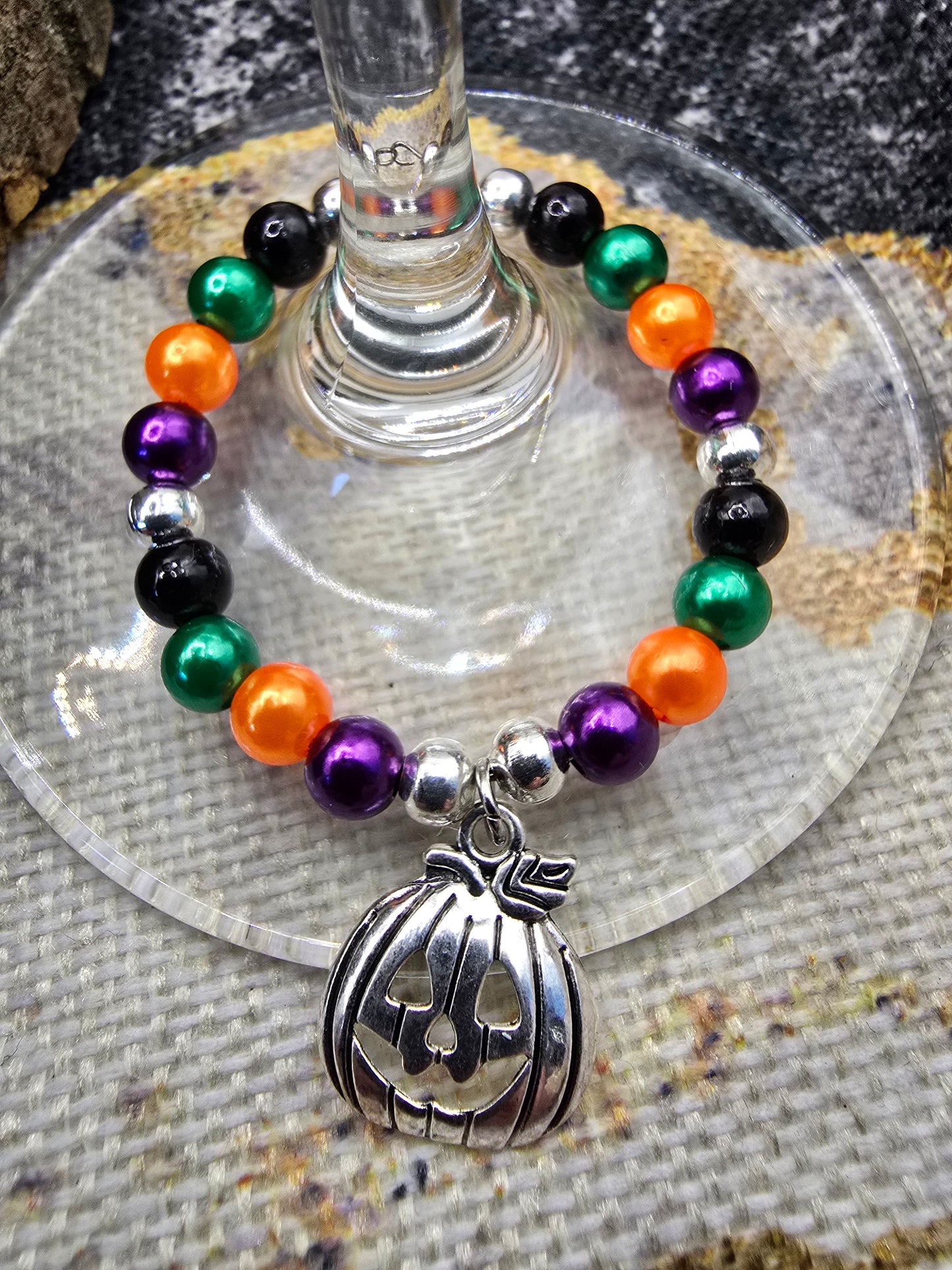 Pumpkin wine glass charms - Halloween party decorations wine/cocktail glass