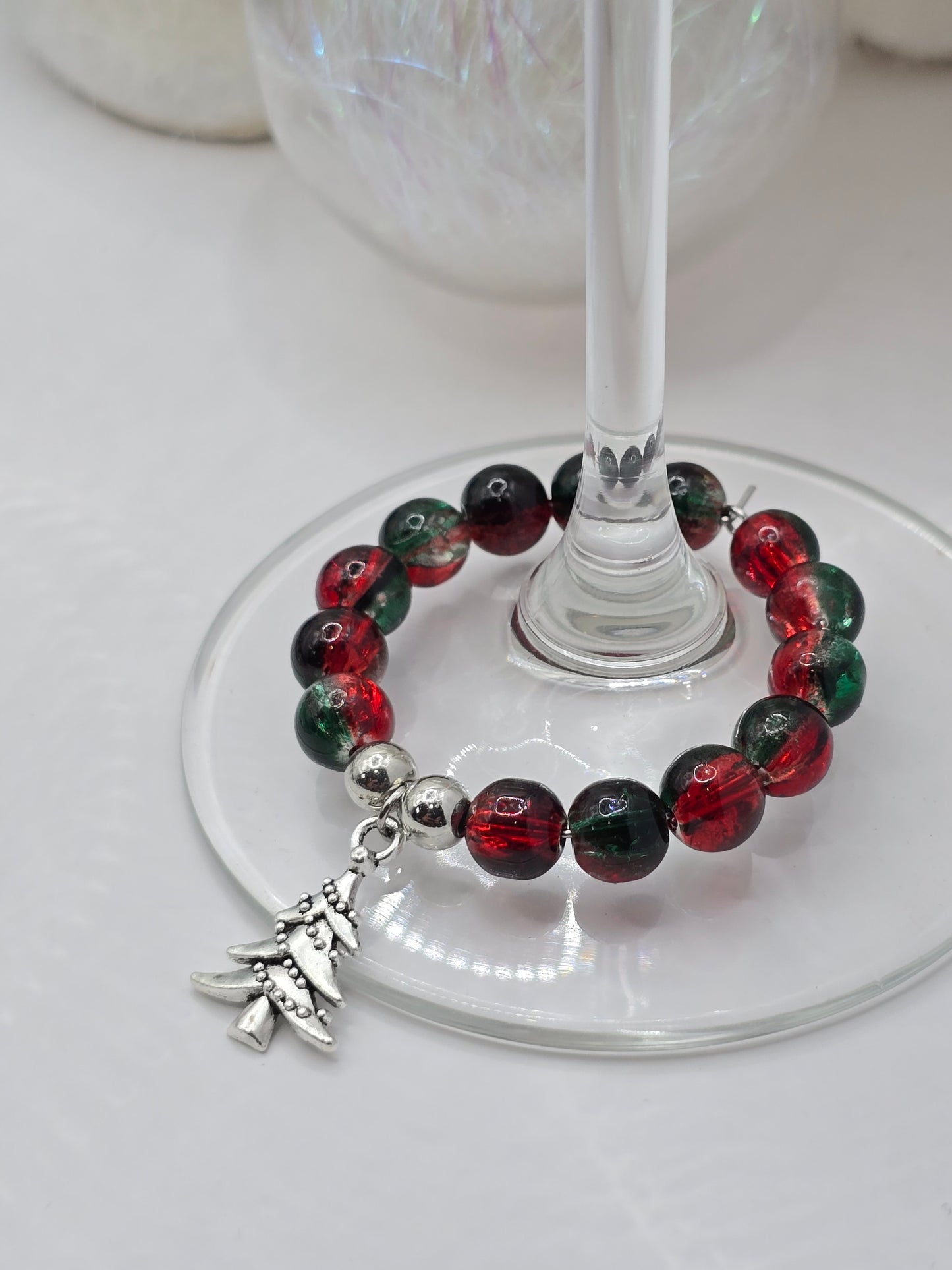 Christmas Wine Glass Charms 4 Pack - Xmas Tree, Stocking, Gift, Snowflake