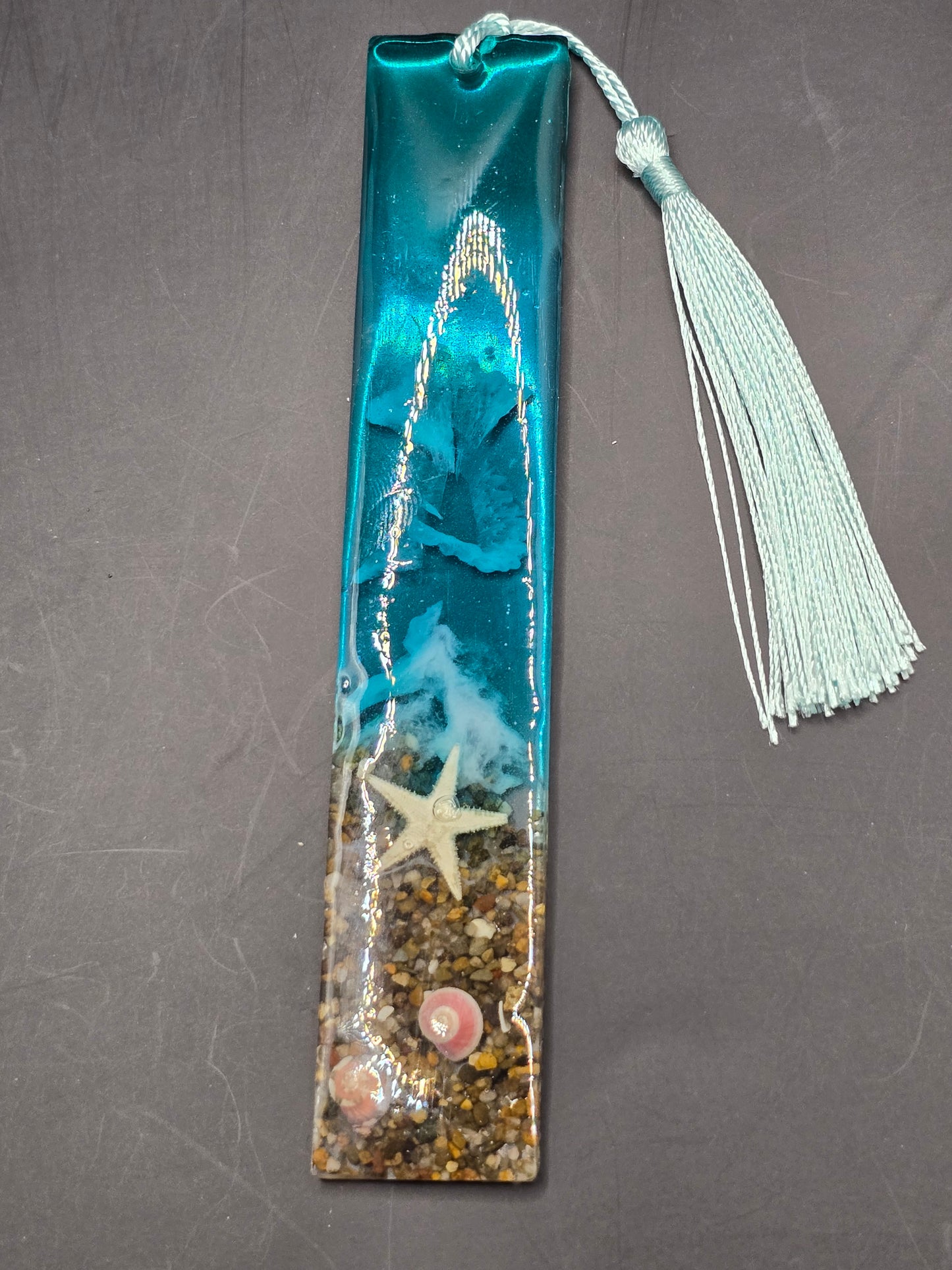 Beach themed resin bookmark - Resin ocean with real sand and shells