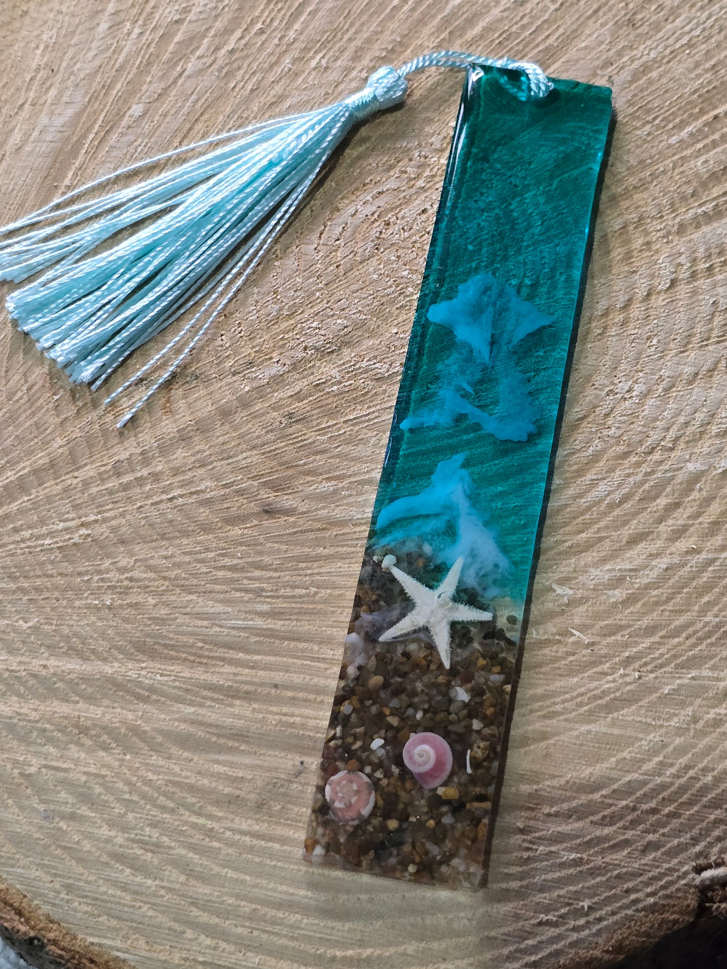 Beach themed resin bookmark - Resin ocean with real sand and shells
