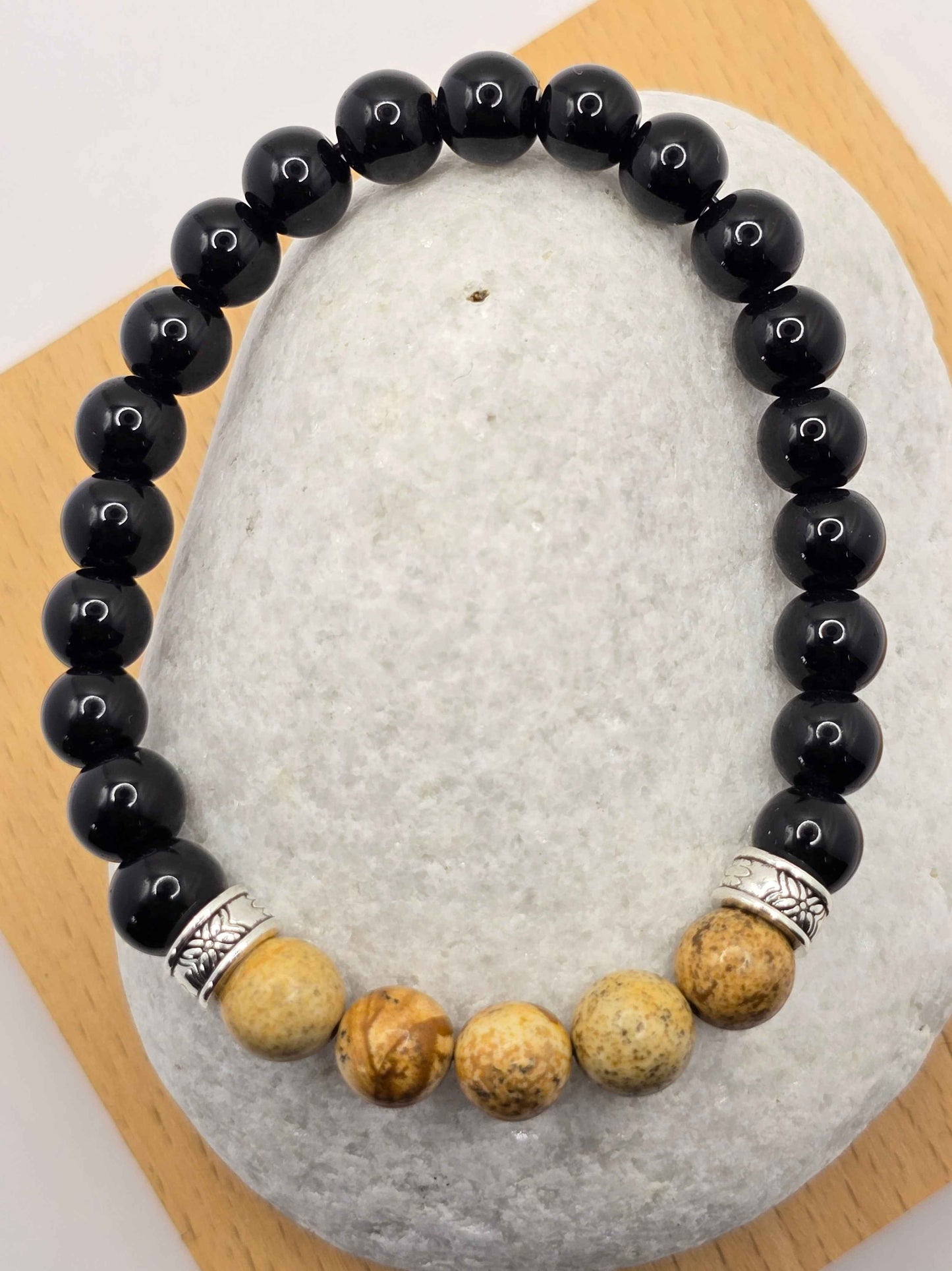 Men's Boho elastic beaded bracelet - Black and natural wood effect colours