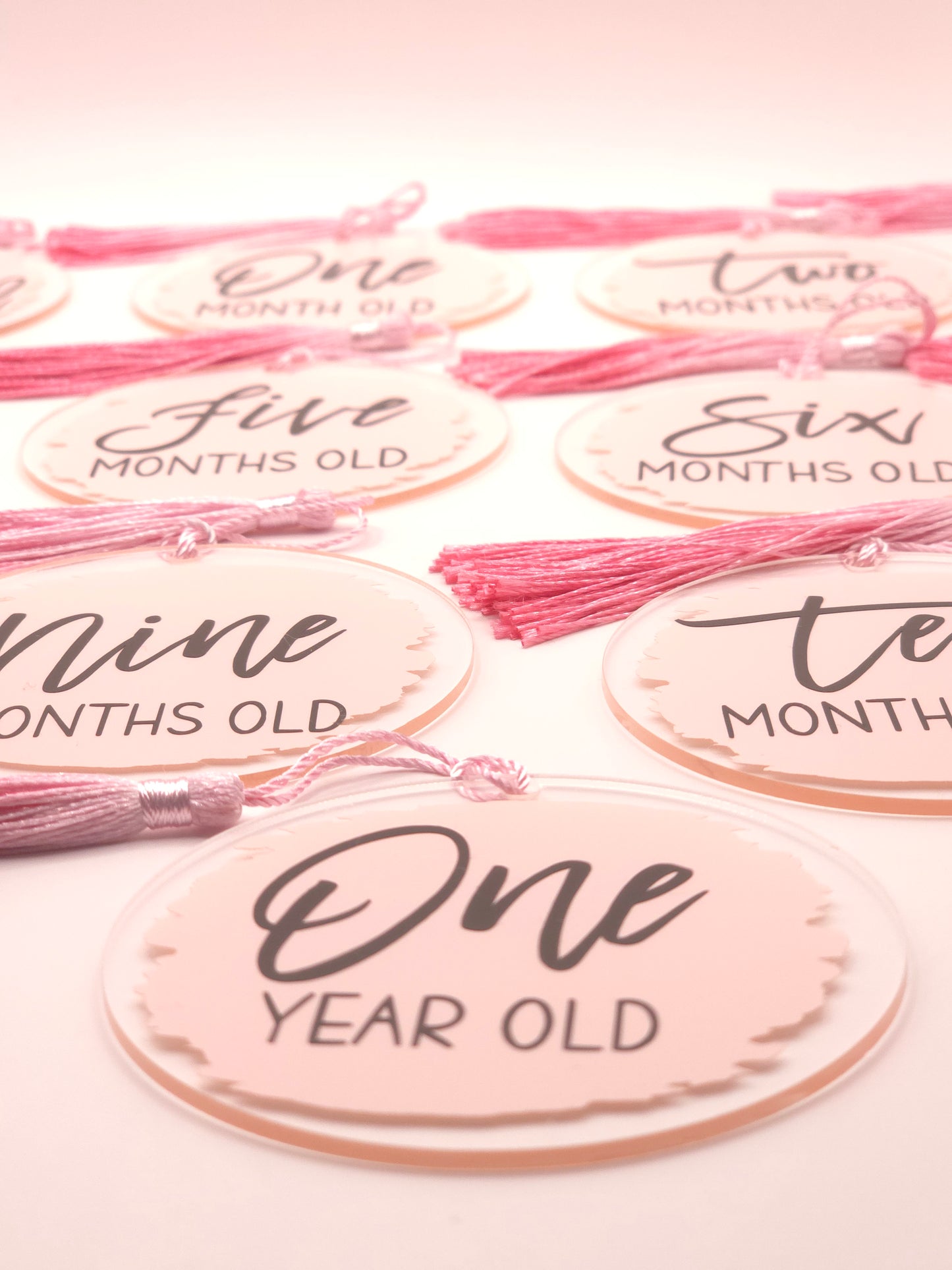 Baby Milestone Discs - 7.5cm acrylic progress markers for baby's first year - Pack of 13 discs