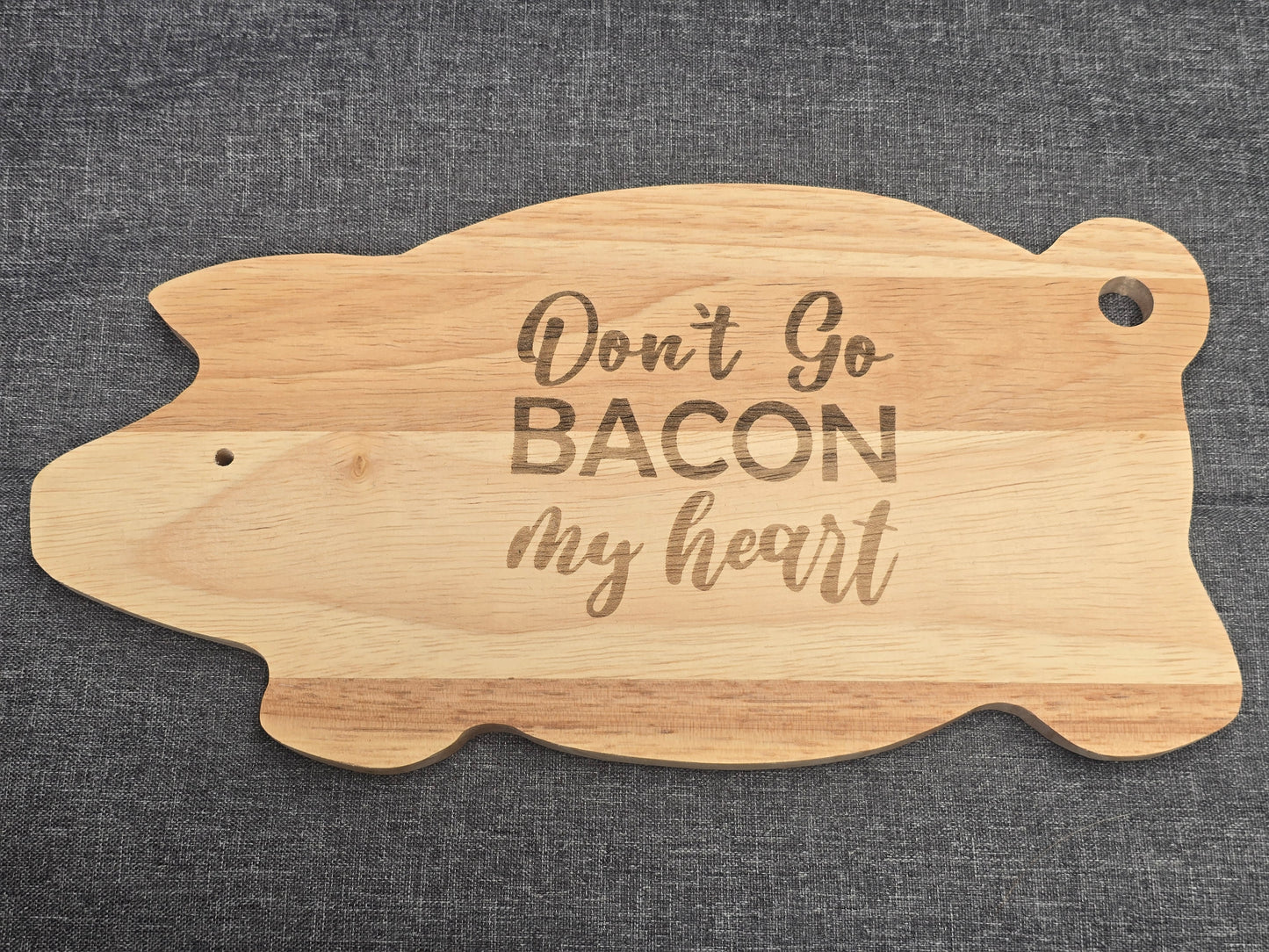 Piggy Chopping board - Funny engraved pig shaped chopping / BBQ serving board