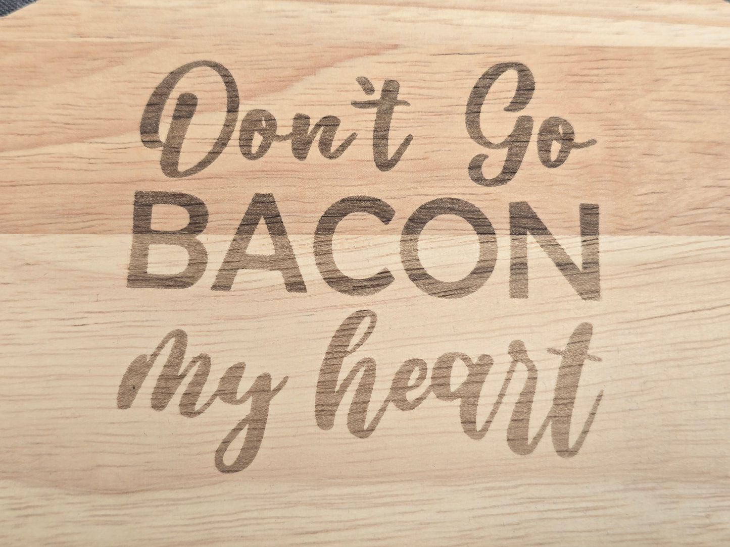 Piggy Chopping board - Funny engraved pig shaped chopping / BBQ serving board