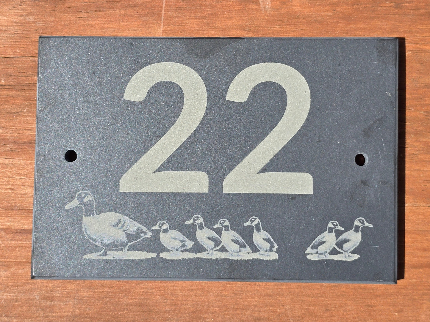 House number slate sign with duck and ducklings - Plaque with fittings