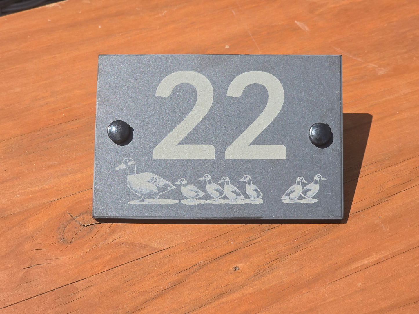 House number slate sign with duck and ducklings - Plaque with fittings