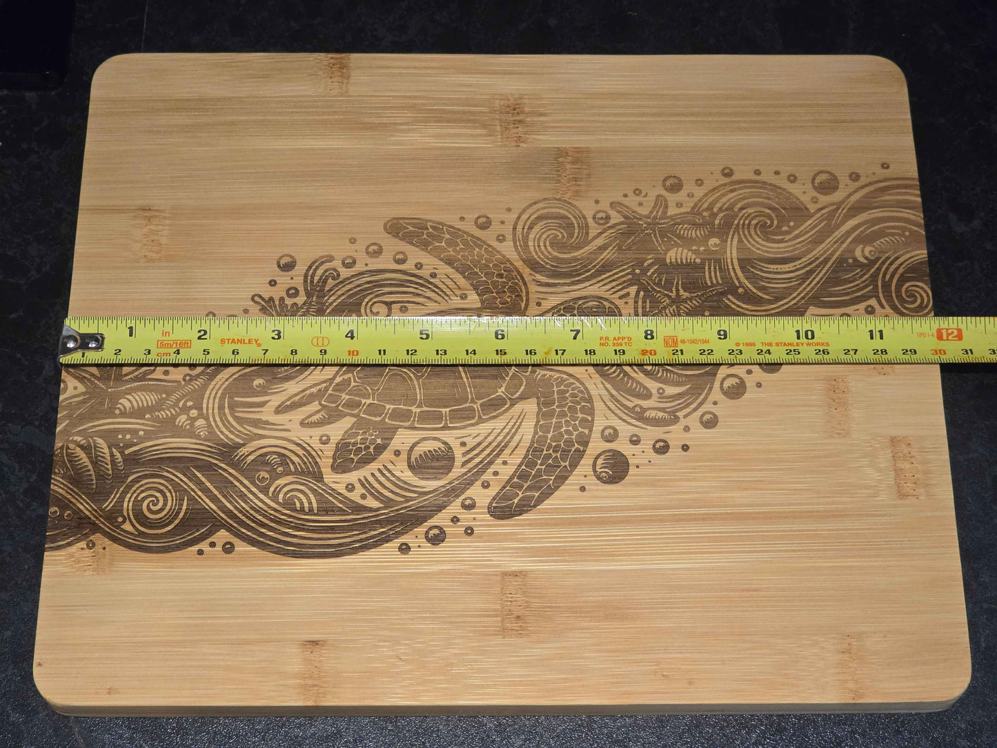 Sea Turtle chopping board - Ocean themed bamboo cutting board