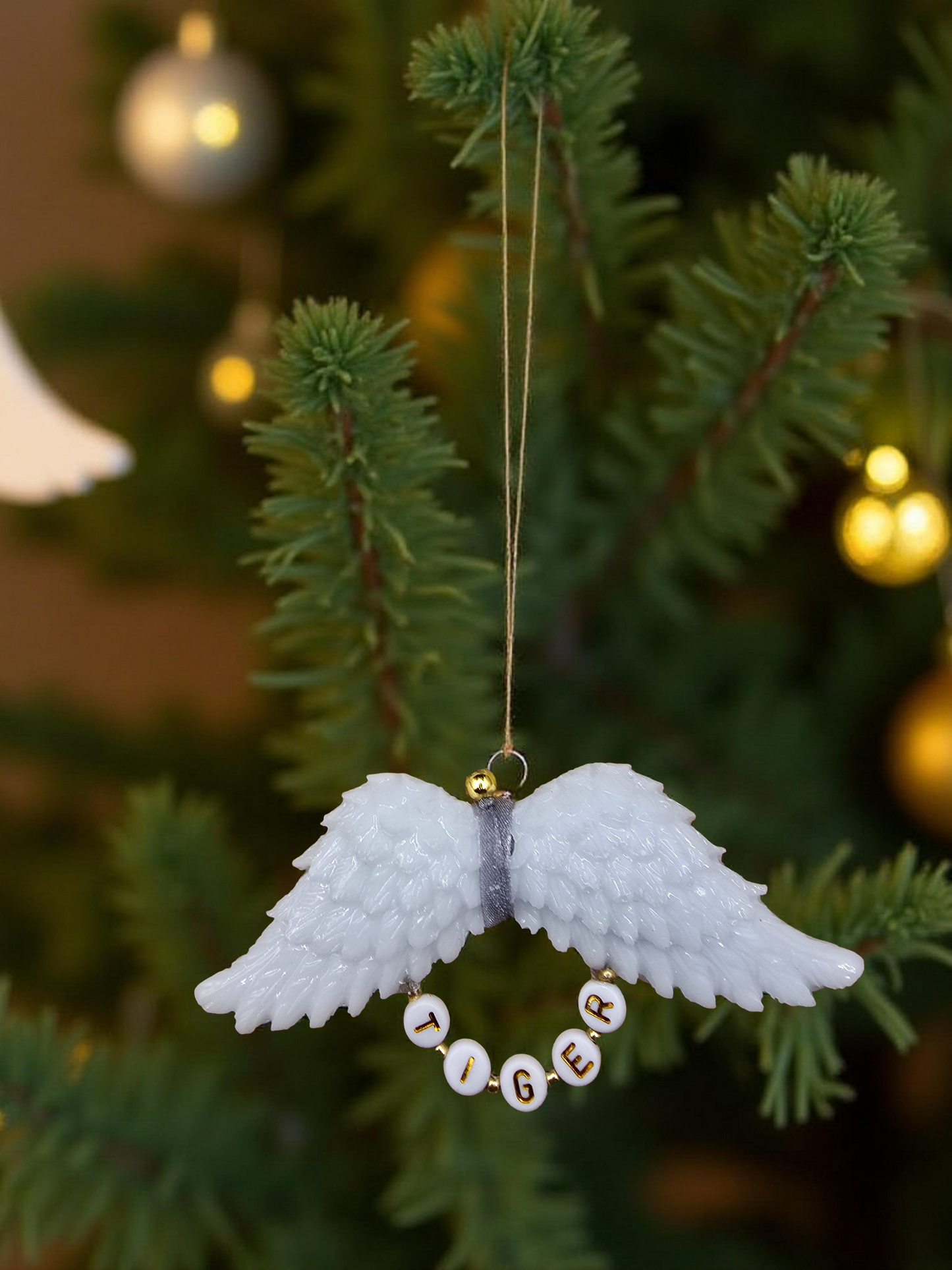 White Resin Angel Wings (Mum / Dad / Personalised) - Hanging Decoration