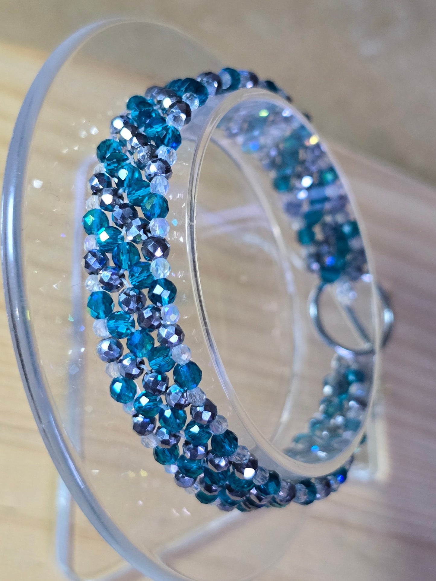 2 tone diagonal striped glass crystal bracelet - Silver and Blue