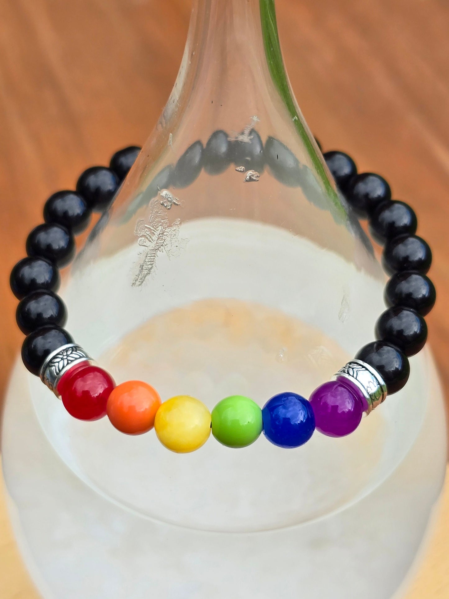 Unisex Rainbow Pride Bracelet - Beaded elastic armband to stretch to most wrist sizes