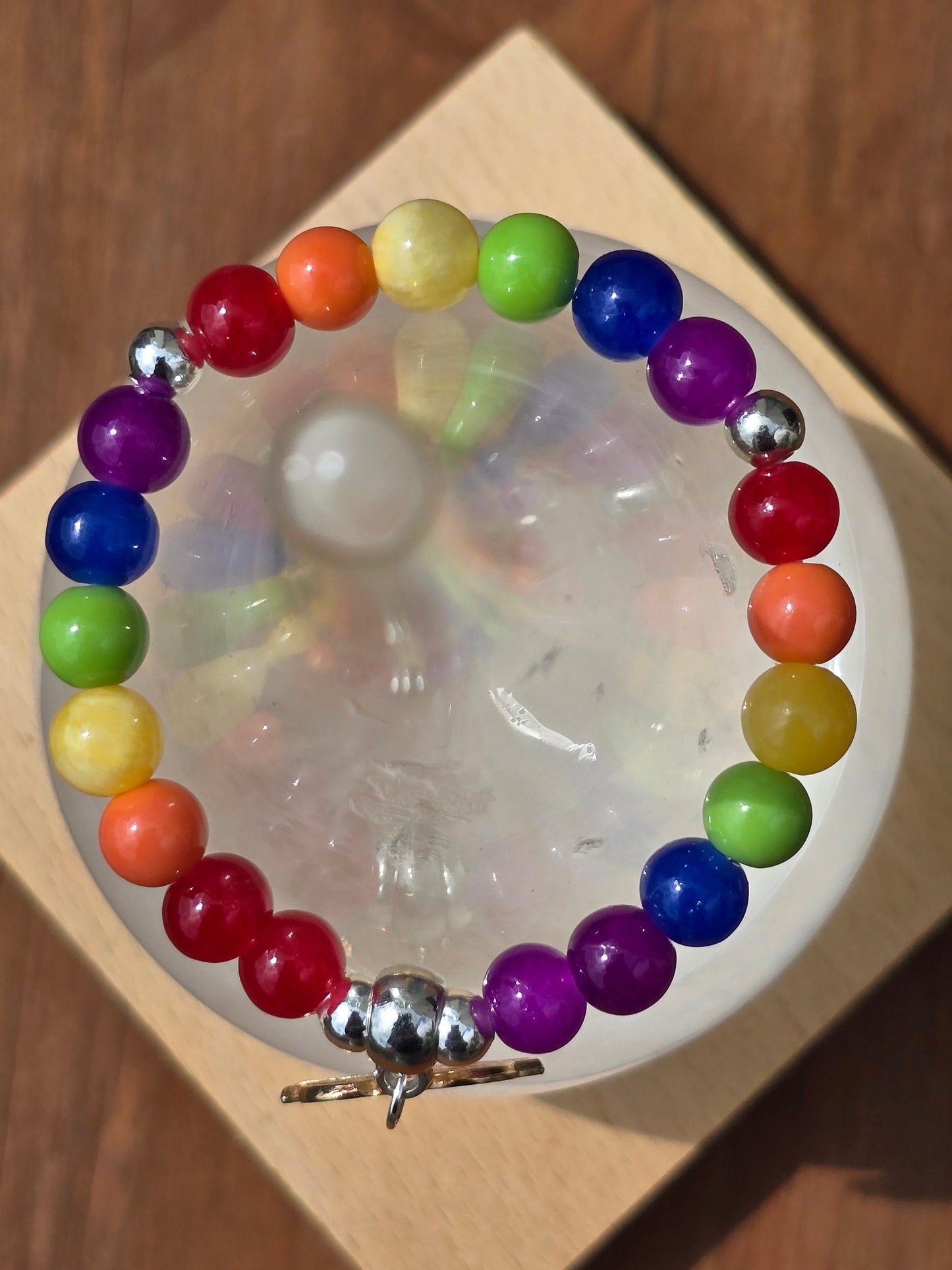 Pride Bracelet - Elastic multicoloured beaded bracelet with Love Wins Heart charm