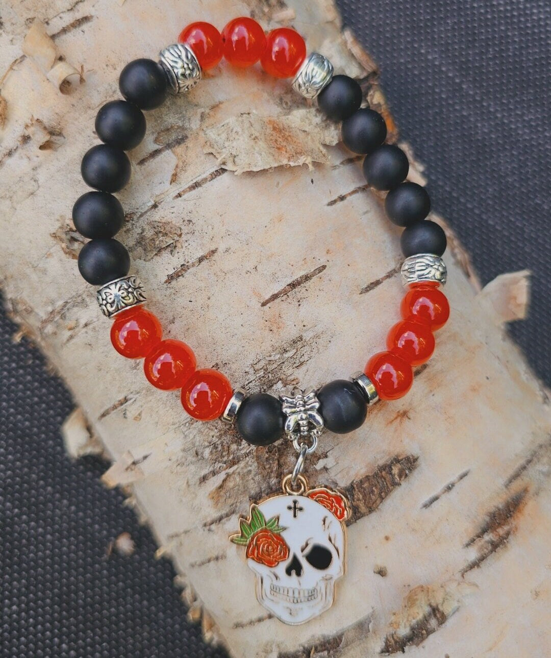 Skull Charm Bracelet - Halloween Skull and rose elastic costume bracelet for parties