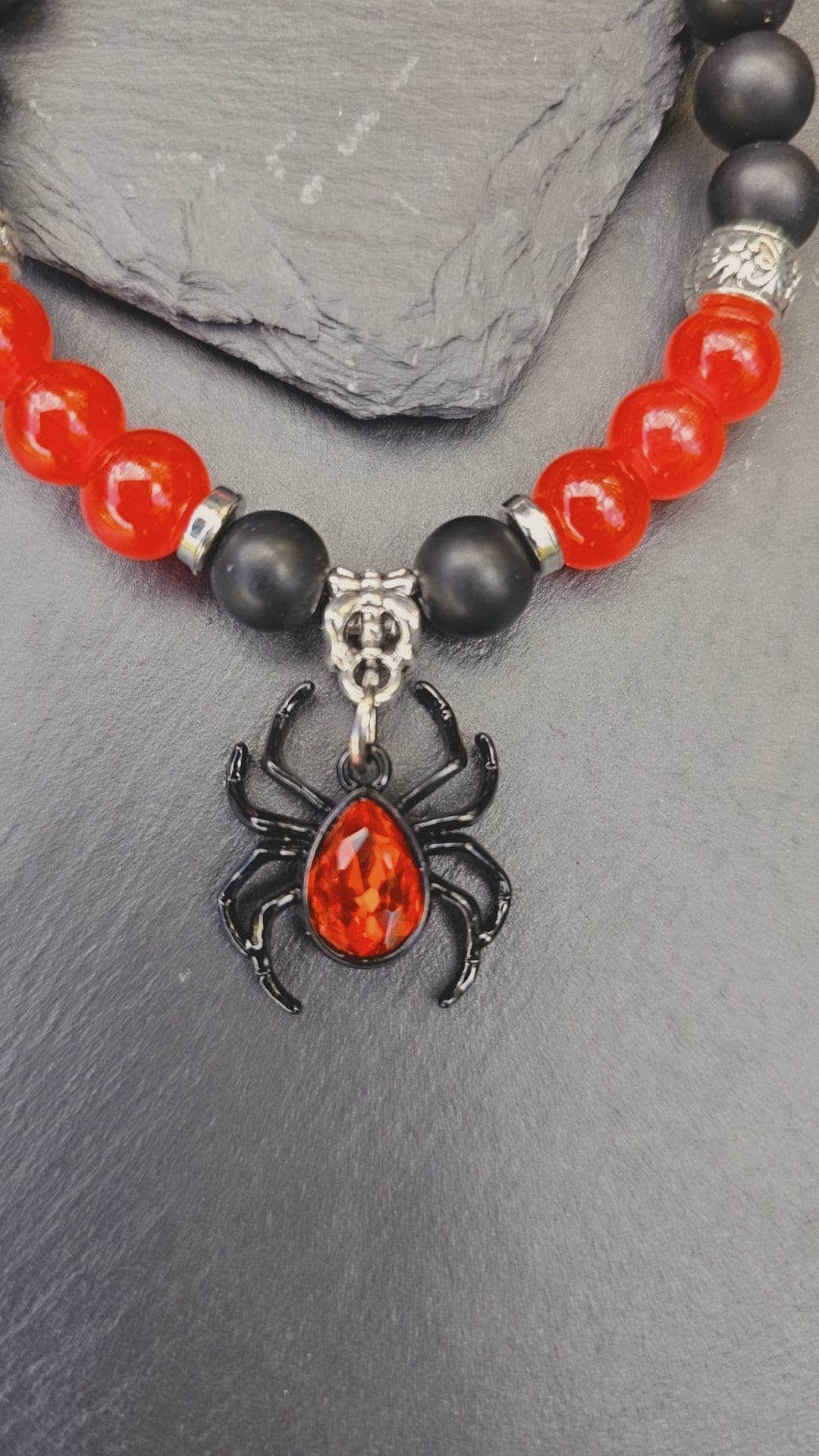 Spider Bracelet - Halloween spider charm elastic bracelet for costume and parties