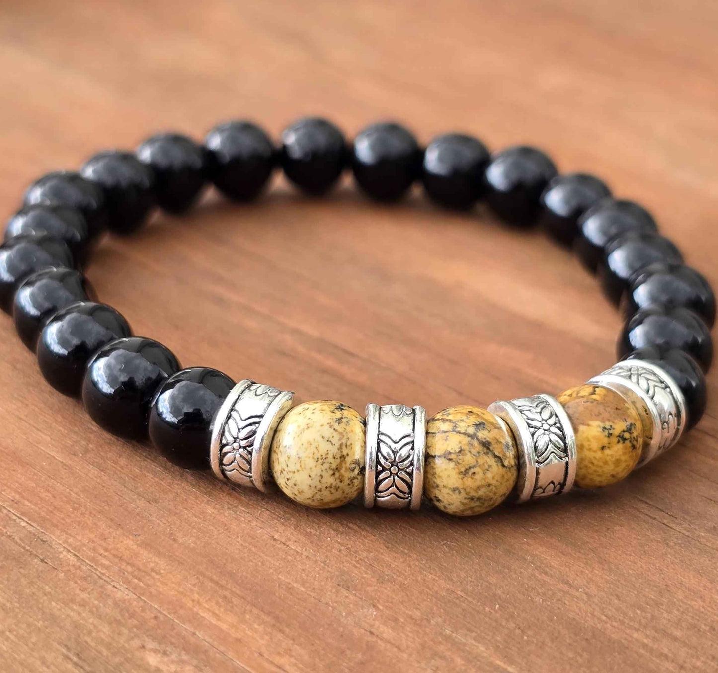 Men's Boho elastic beaded bracelet - Black and natural wood effect colours