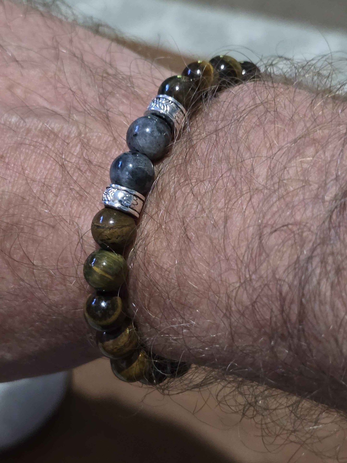 Men's Tigers Eye Bracelet - Brown Beaded Elastic Bracelet
