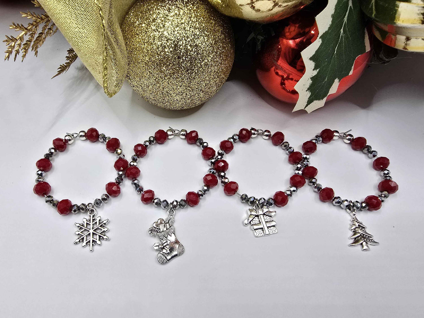 4 Pack Christmas Wine Glass Charms - Xmas Tree, Stocking, Gift, Snowflake