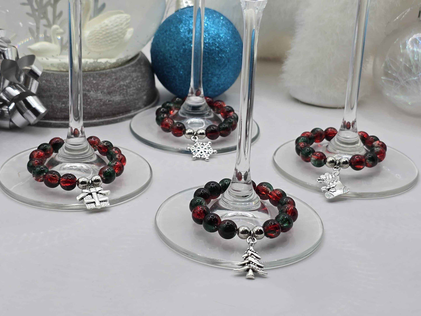 4 Pack Christmas Wine Glass Charms - Xmas Tree, Stocking, Gift, Snowflake