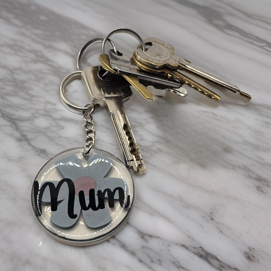 "Mum" Daisy Keyring / Bag Accessory
