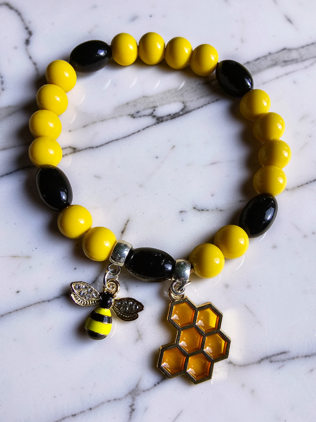 Bumble Bee Bracelet - Fun Elasticated Accessory for Kids and Adults - Ideal for Insect Lovers