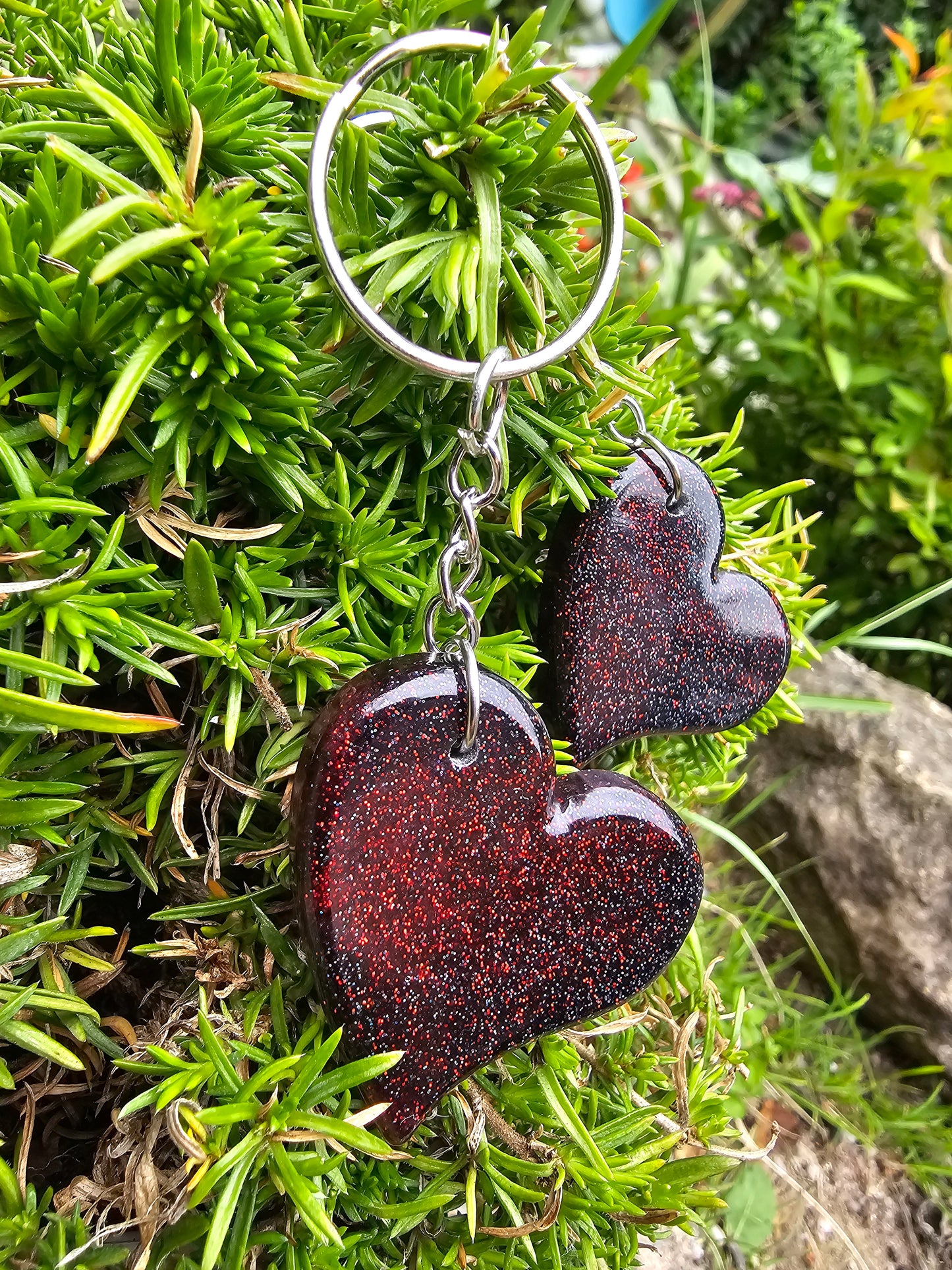 Heart Shaped Red & Black Resin Glitter Keyrings - Set of 2 keychains / Bag Charms