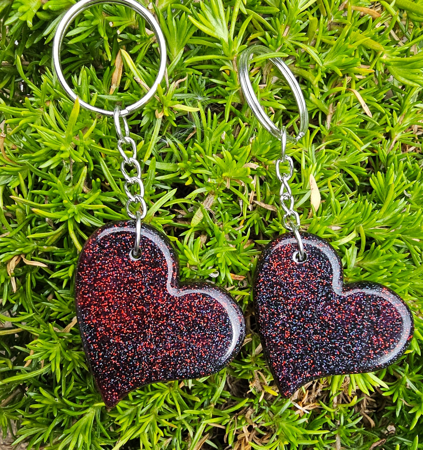 Heart Shaped Red & Black Resin Glitter Keyrings - Set of 2 keychains / Bag Charms