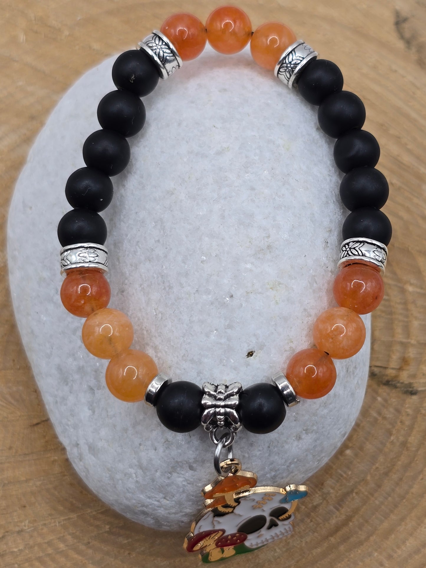 Beaded Skull Bracelet - Halloween elastic stretch bracelet to fit most wrist sizes