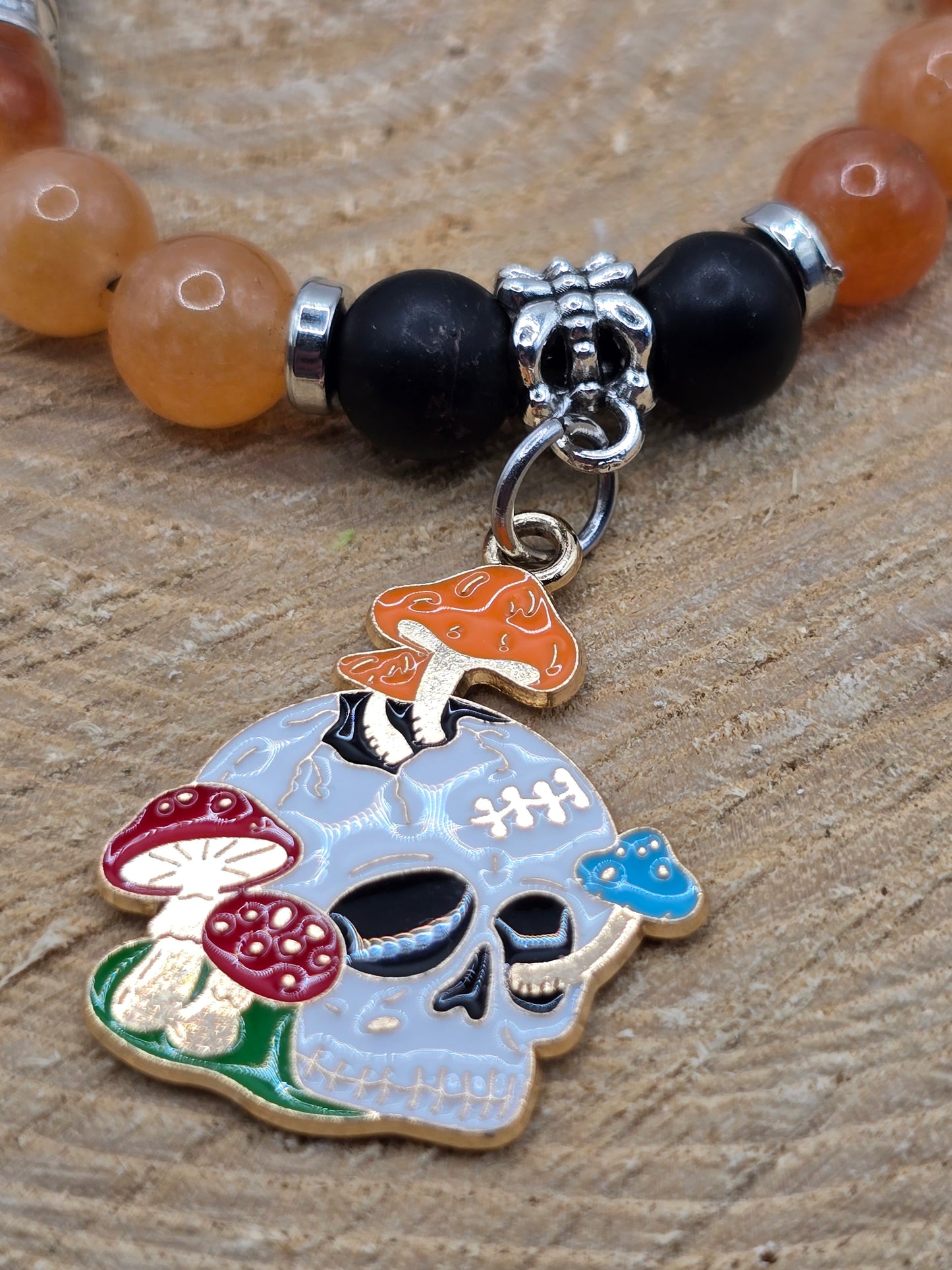 Beaded Skull Bracelet - Halloween elastic stretch bracelet to fit most wrist sizes