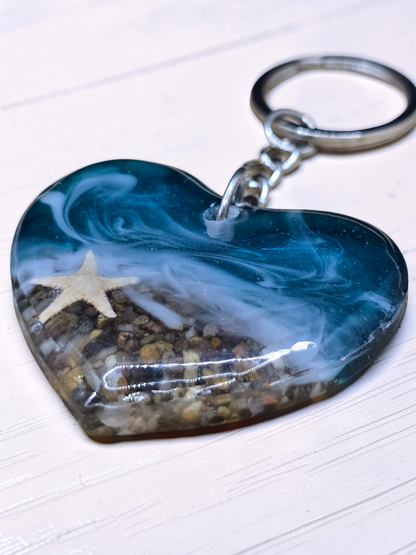 Resin Beach Keyring - Ocean theme keychain - Heart / Round Shapes