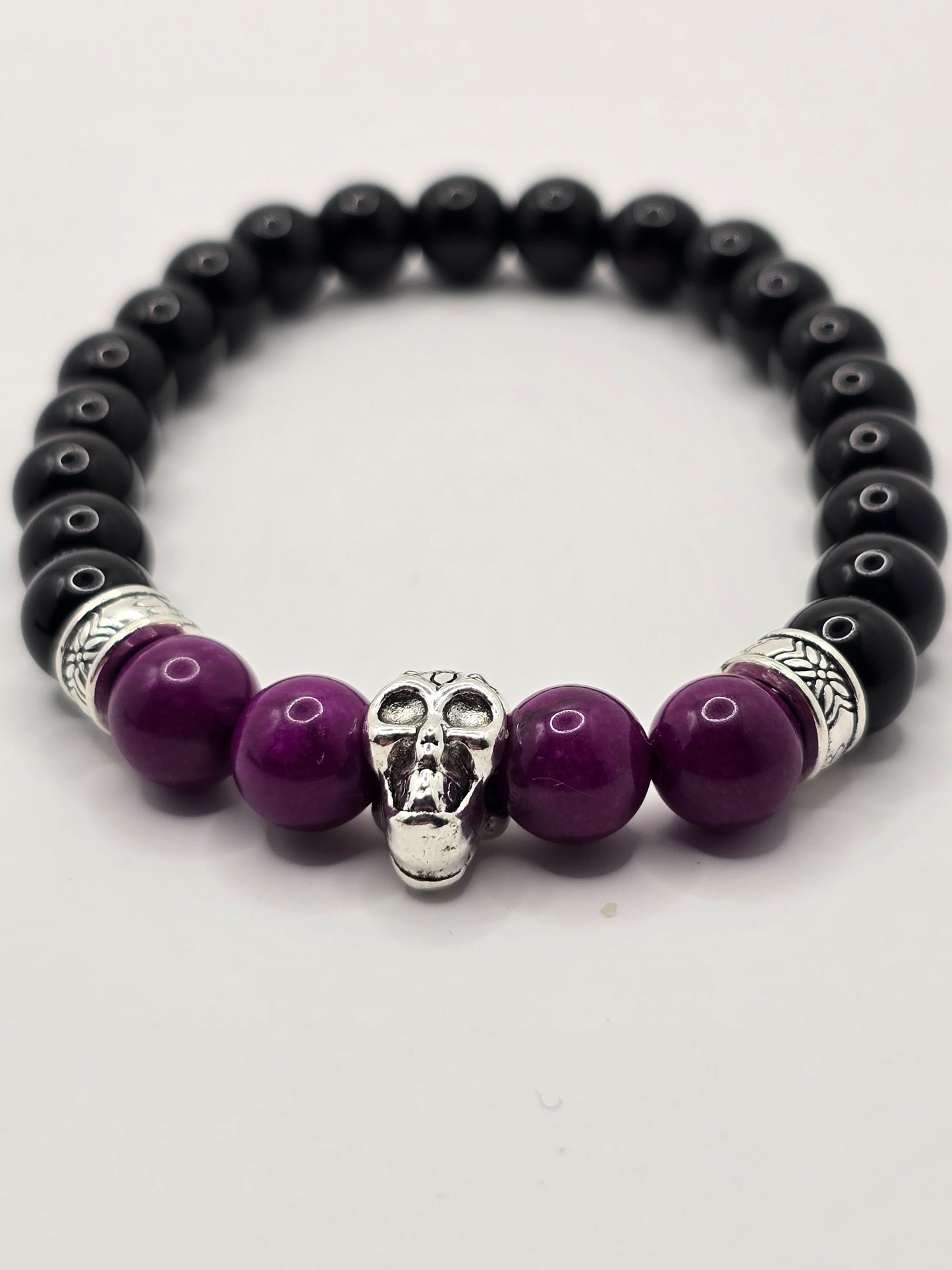 Mens purple beaded skull bracelet - Elastic fit 7" bracelet