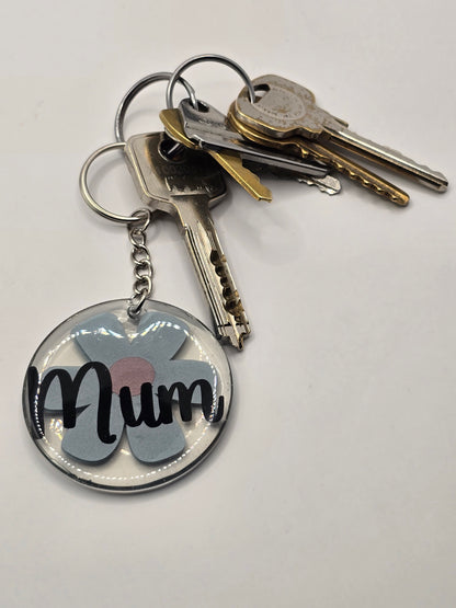 "Mum" Daisy Keyring / Bag Accessory