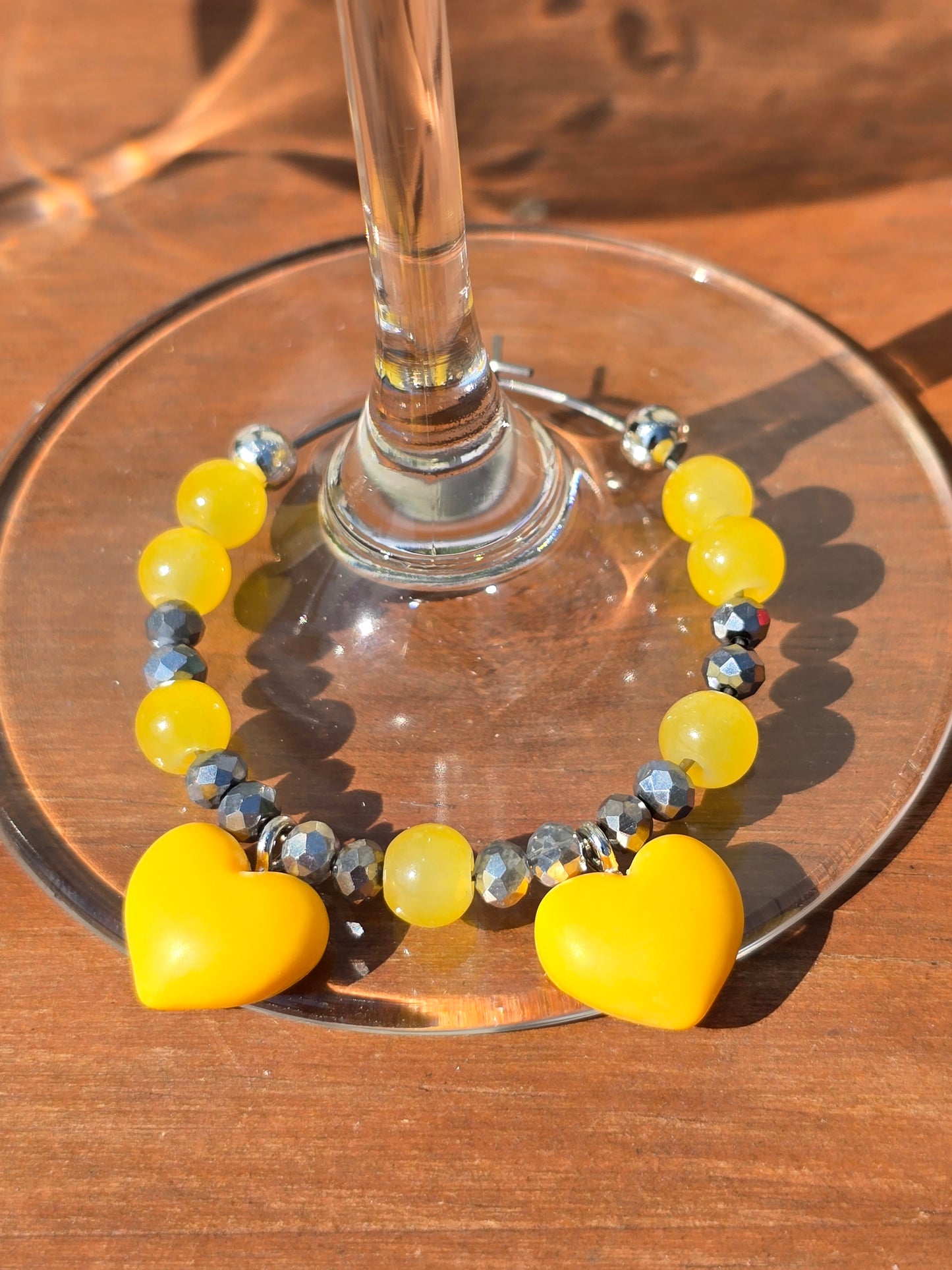 Handmade Heart Wine Glass Charms, Set of 4 Colourful Drink Markers for Parties