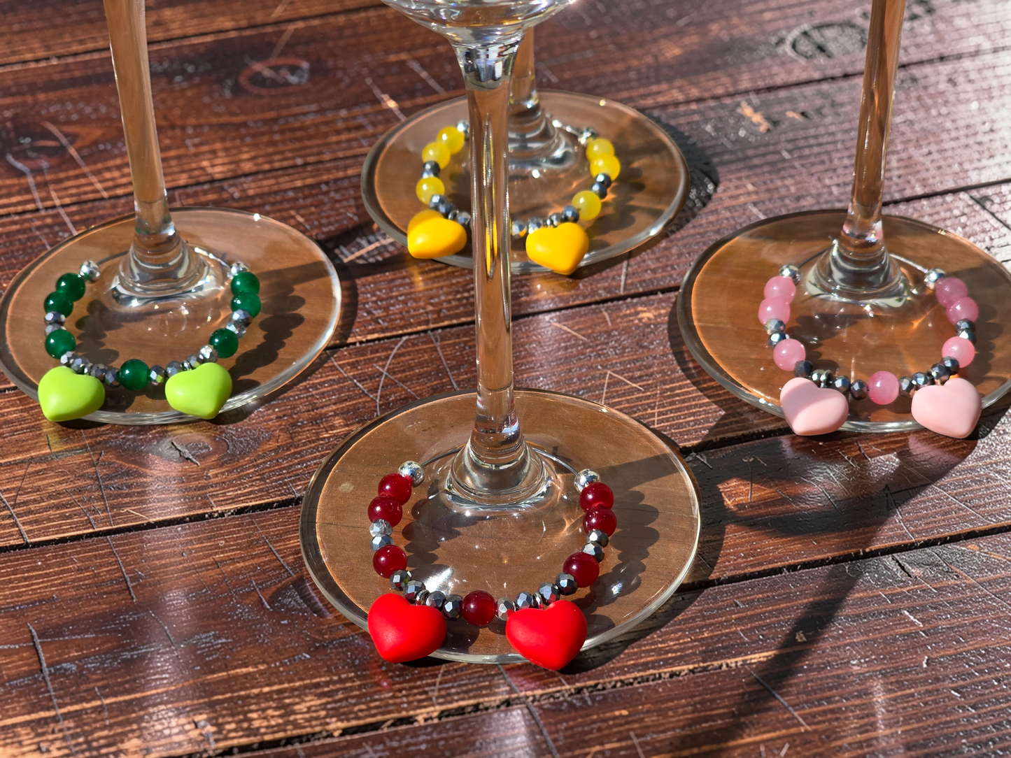 Handmade Heart Wine Glass Charms, Set of 4 Colourful Drink Markers for Parties
