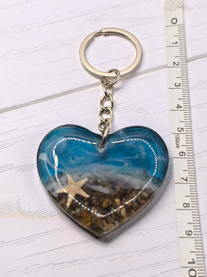 Resin Beach Keyring - Ocean theme keychain - Heart / Round Shapes