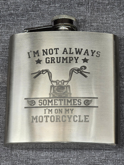 Engraved stainless steel 6oz hipflask - Spirit / Liquor flask with various designs - With Gift Box