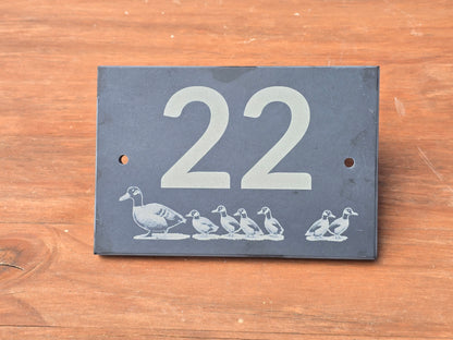 House number slate sign with duck and ducklings - Plaque with fittings