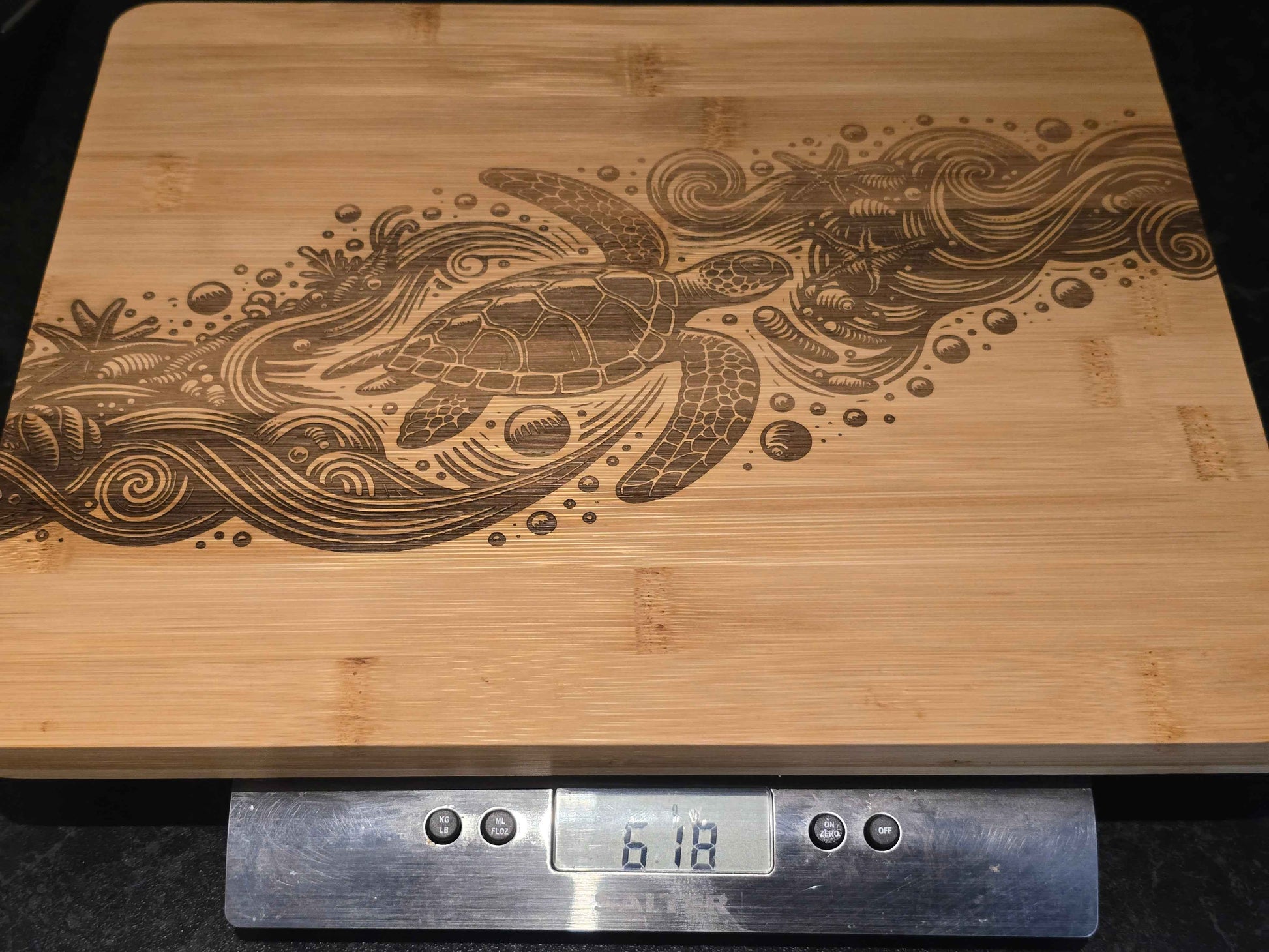 Sea Turtle chopping board - Ocean themed bamboo cutting board