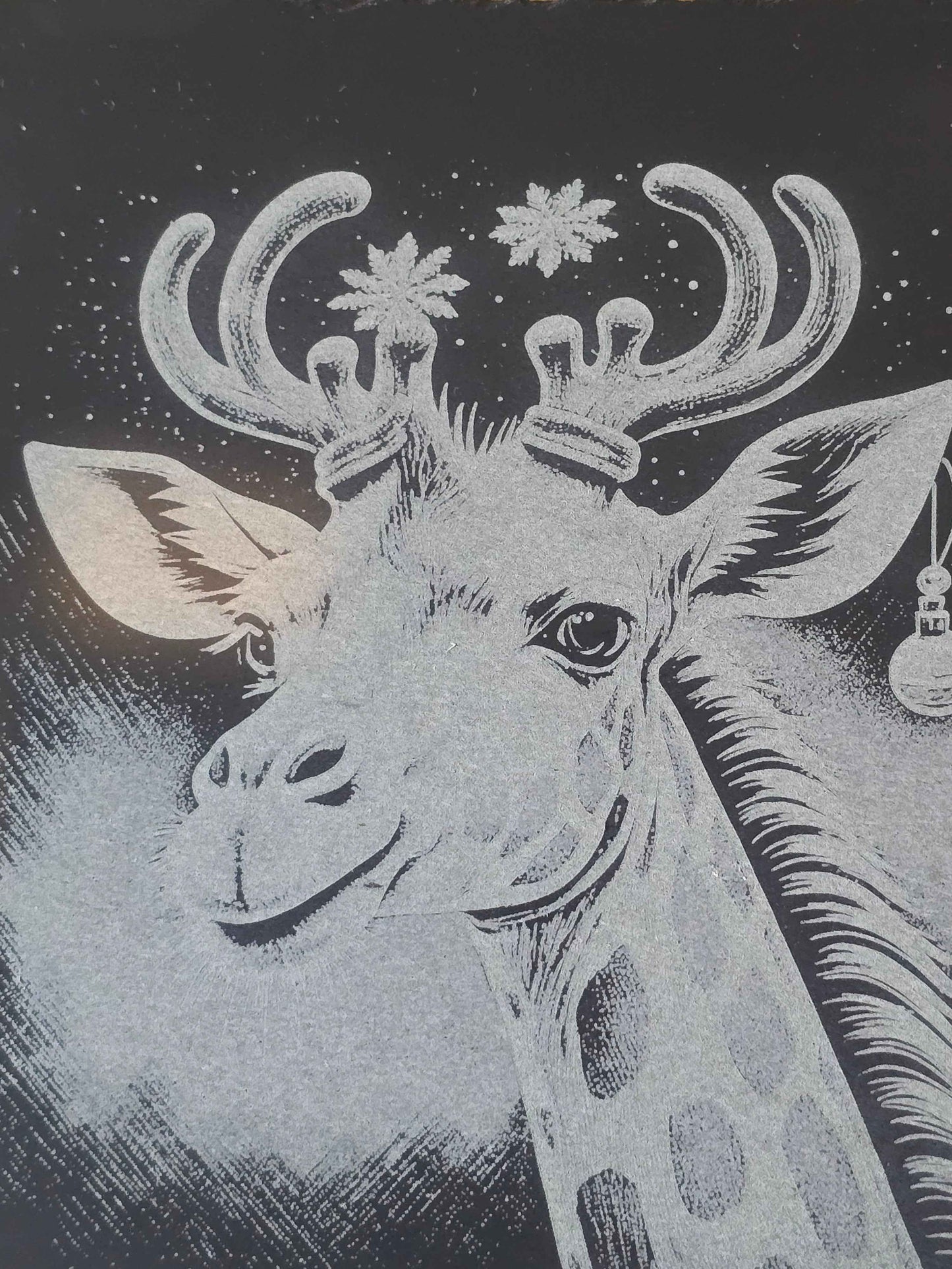 Regal Christmas Giraffe Engraved Slate Serving Platter (30cm x 20cm)