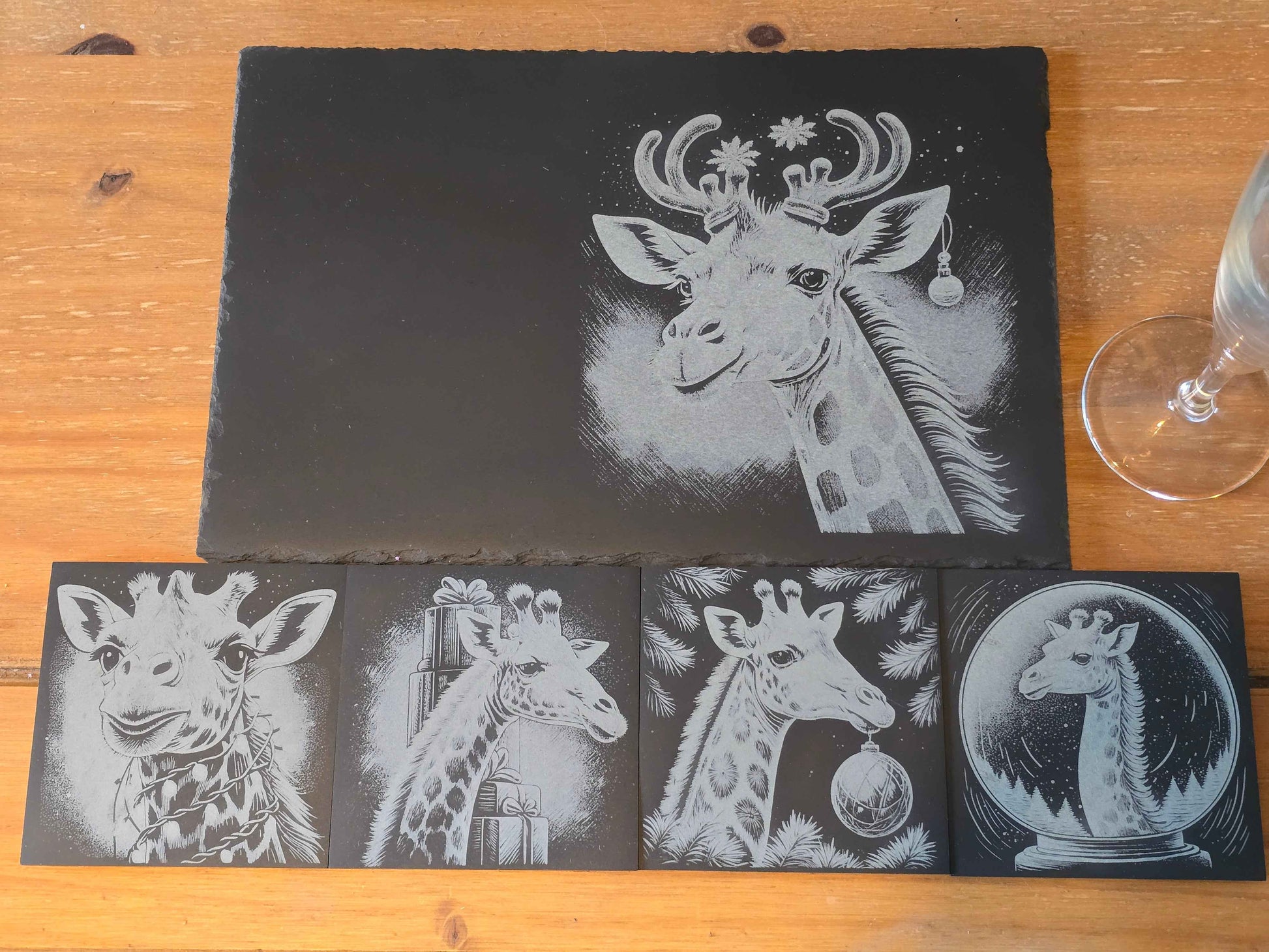 Regal Christmas Giraffe Engraved Slate Serving Platter (30cm x 20cm)