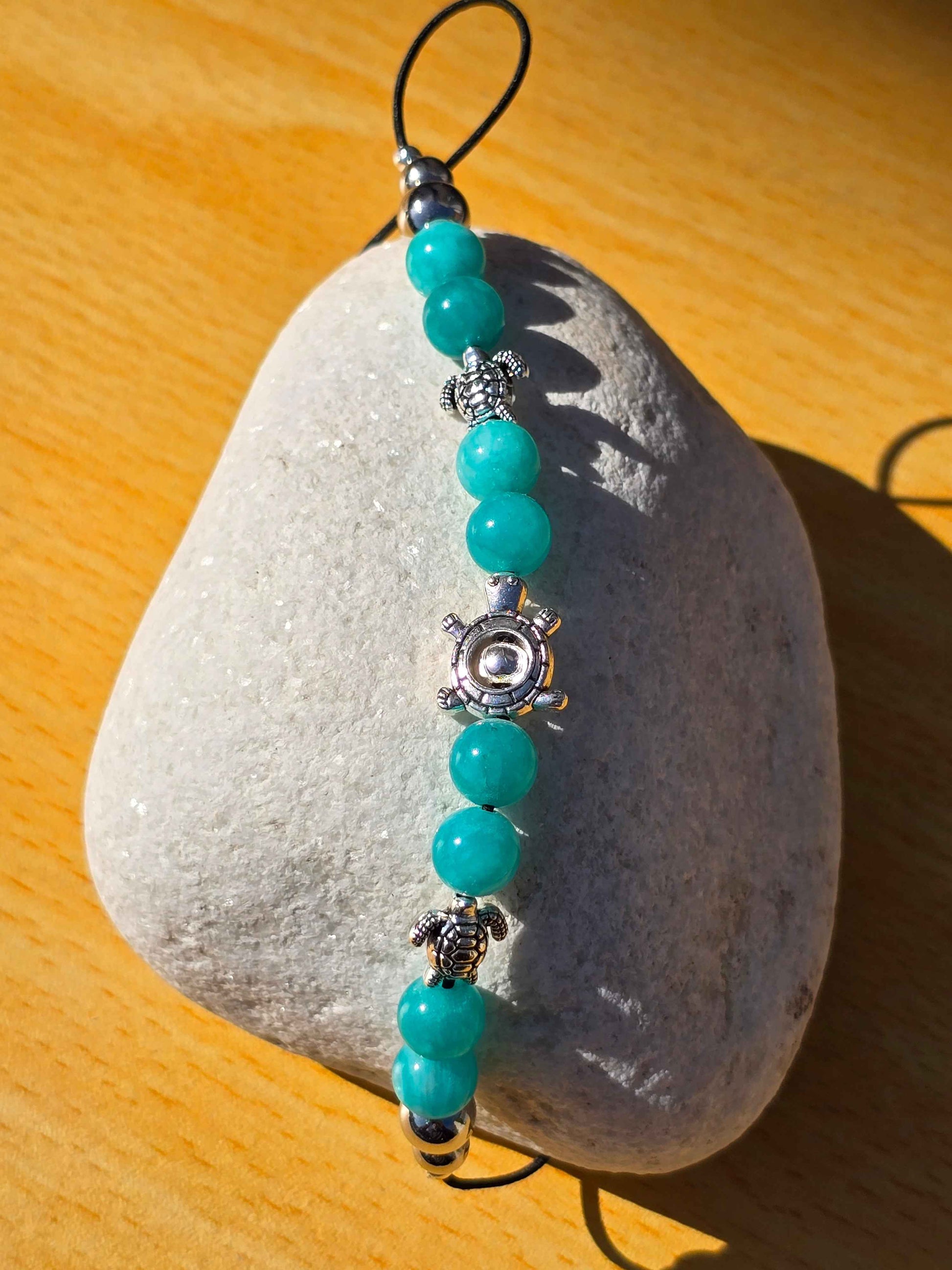Sea Turtle Elastic Wraparound Bookmark - Turquoise beaded placeholder