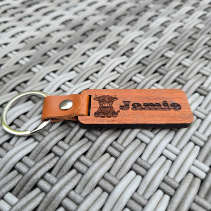 Personalised highland cow wooden bag tag / keyring
