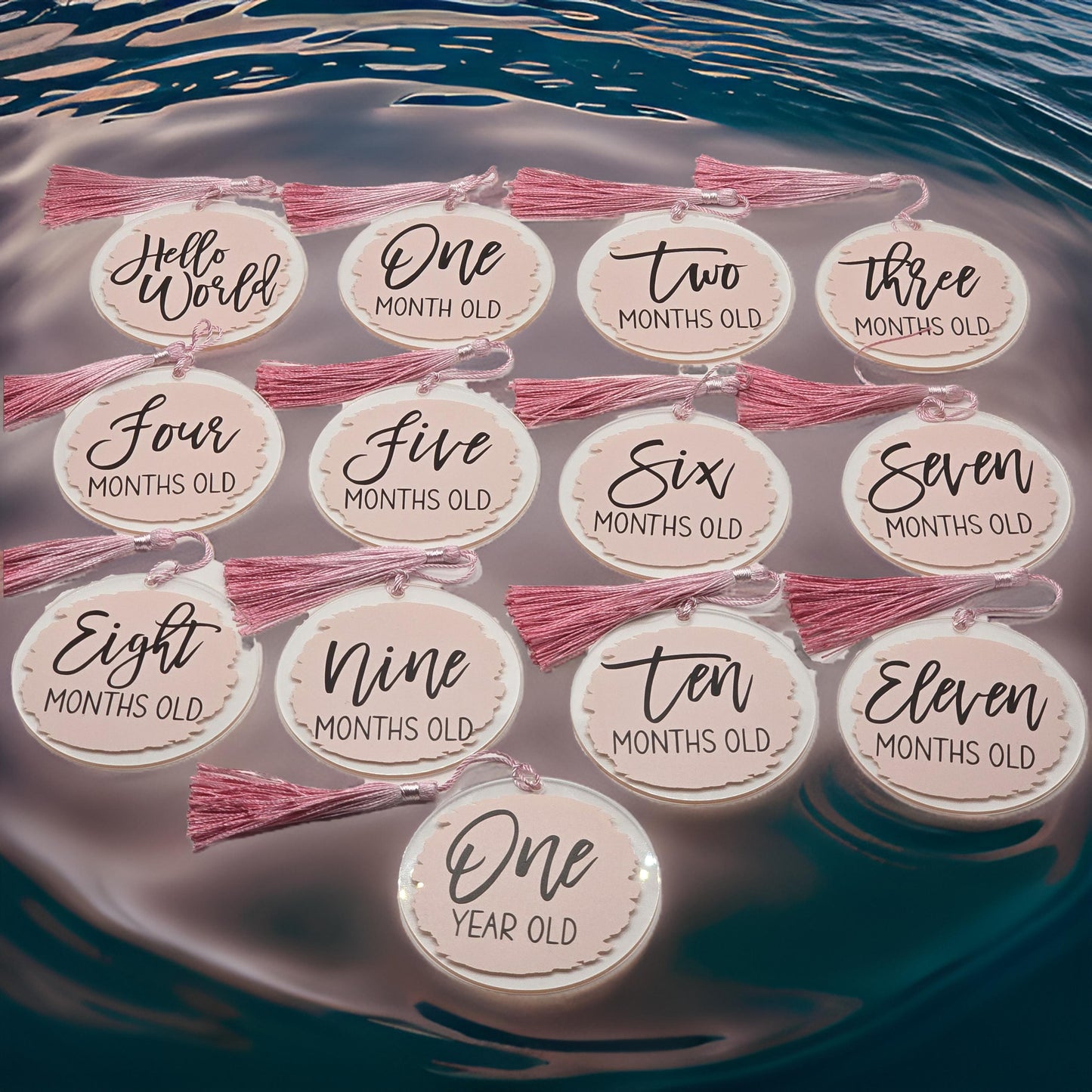 Baby Milestone Discs - 7.5cm acrylic progress markers for baby's first year - Pack of 13 discs