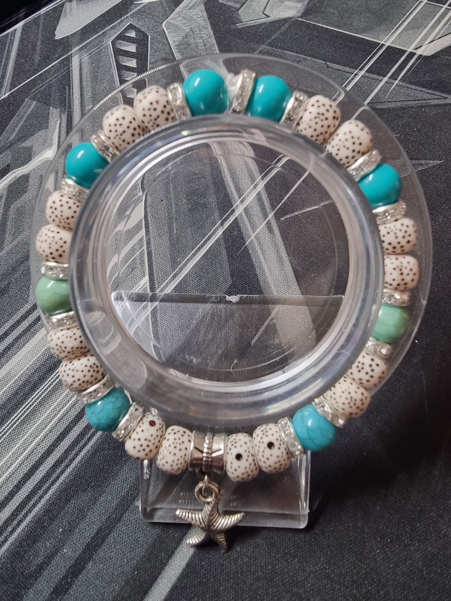 Beaded charm bracelet - One size elastic bracelet - Various designs available