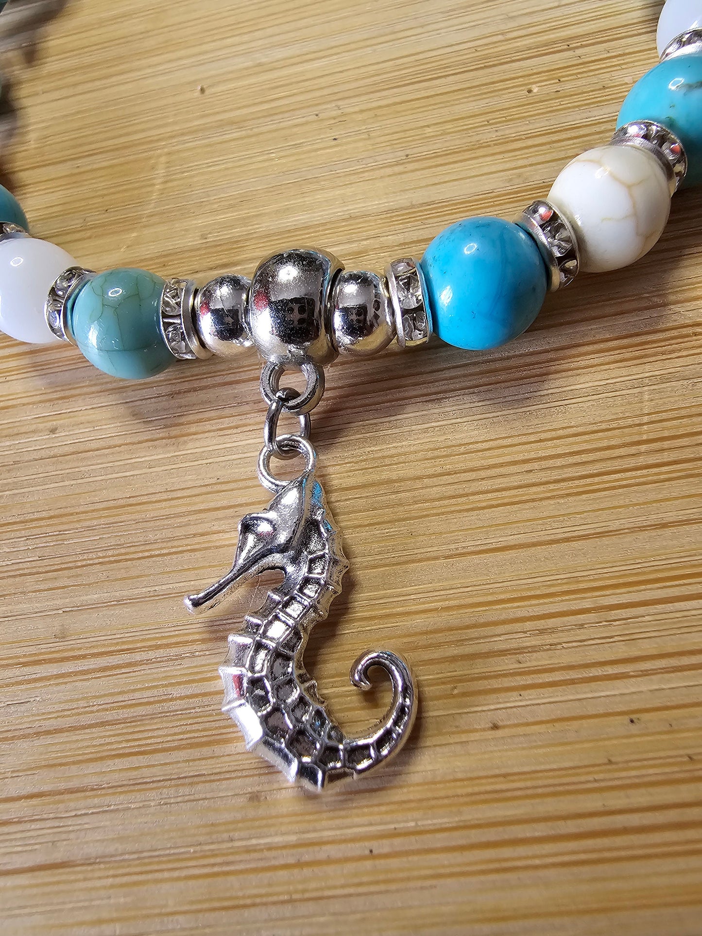 Beaded charm bracelet - One size elastic bracelet - Various designs available