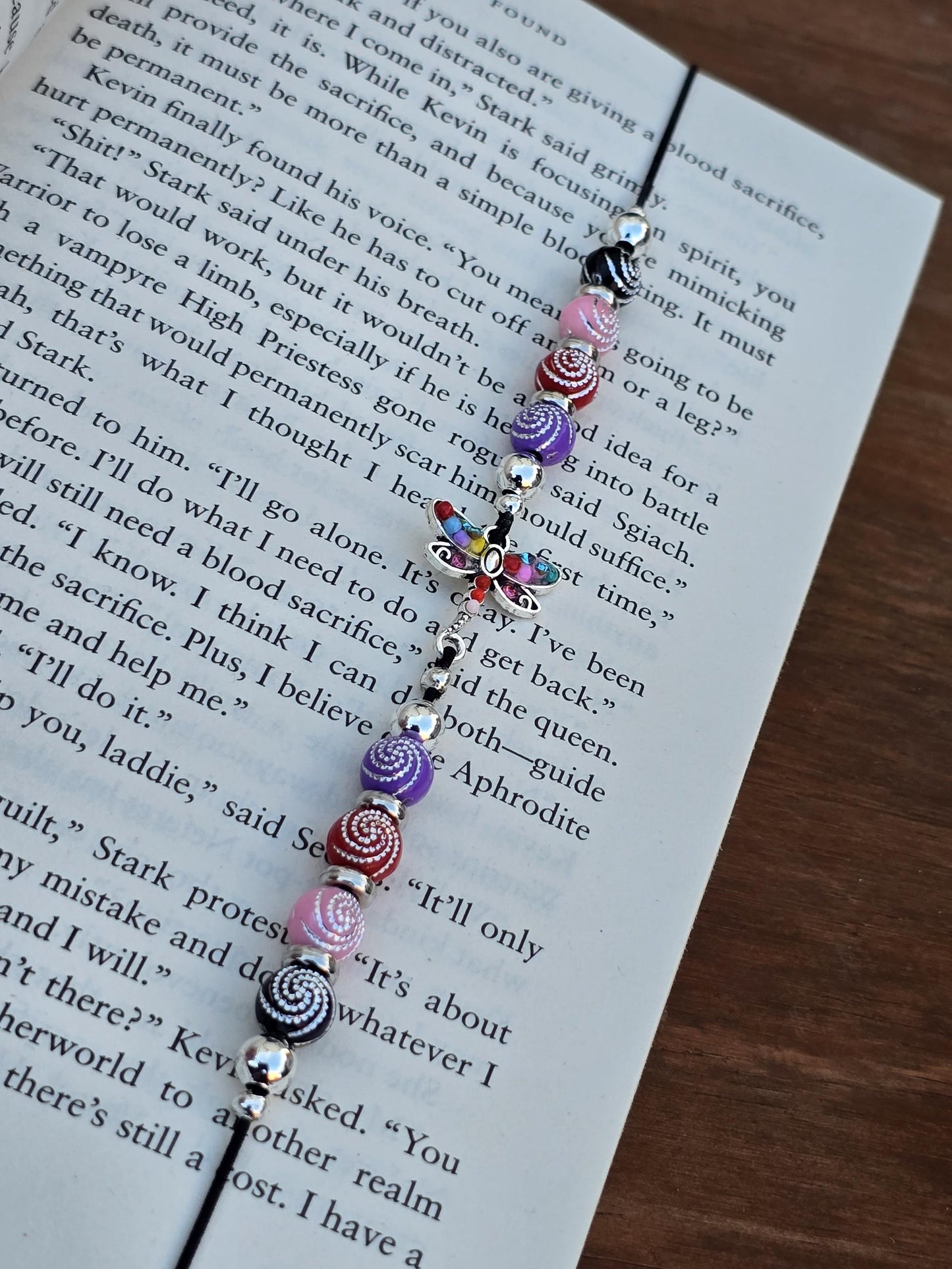 Dragonfly Elastic Bookmark - Beaded charm page holder for Books, Diaries and Journals