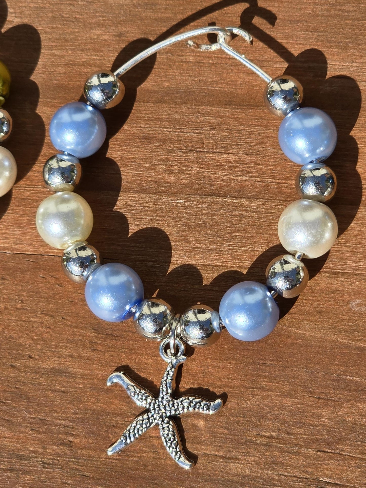 Ocean Theme Wine Glass Charms 4 Pack - Starfish, Dolphin, Sea Turtle, Sea Horse