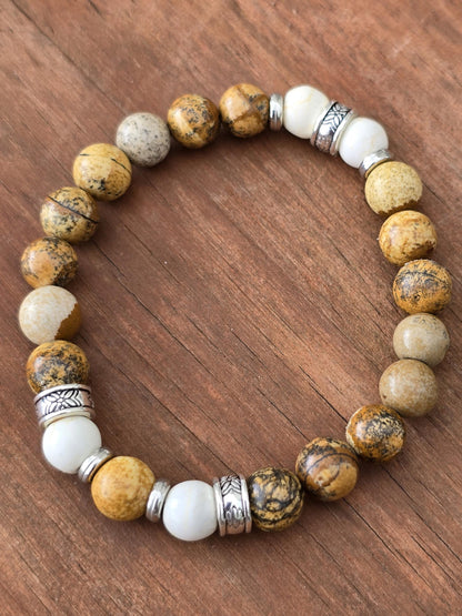 Men's Wooden Effect Beaded Bracelet - Natural Coloured Elastic Beaded Bracelet