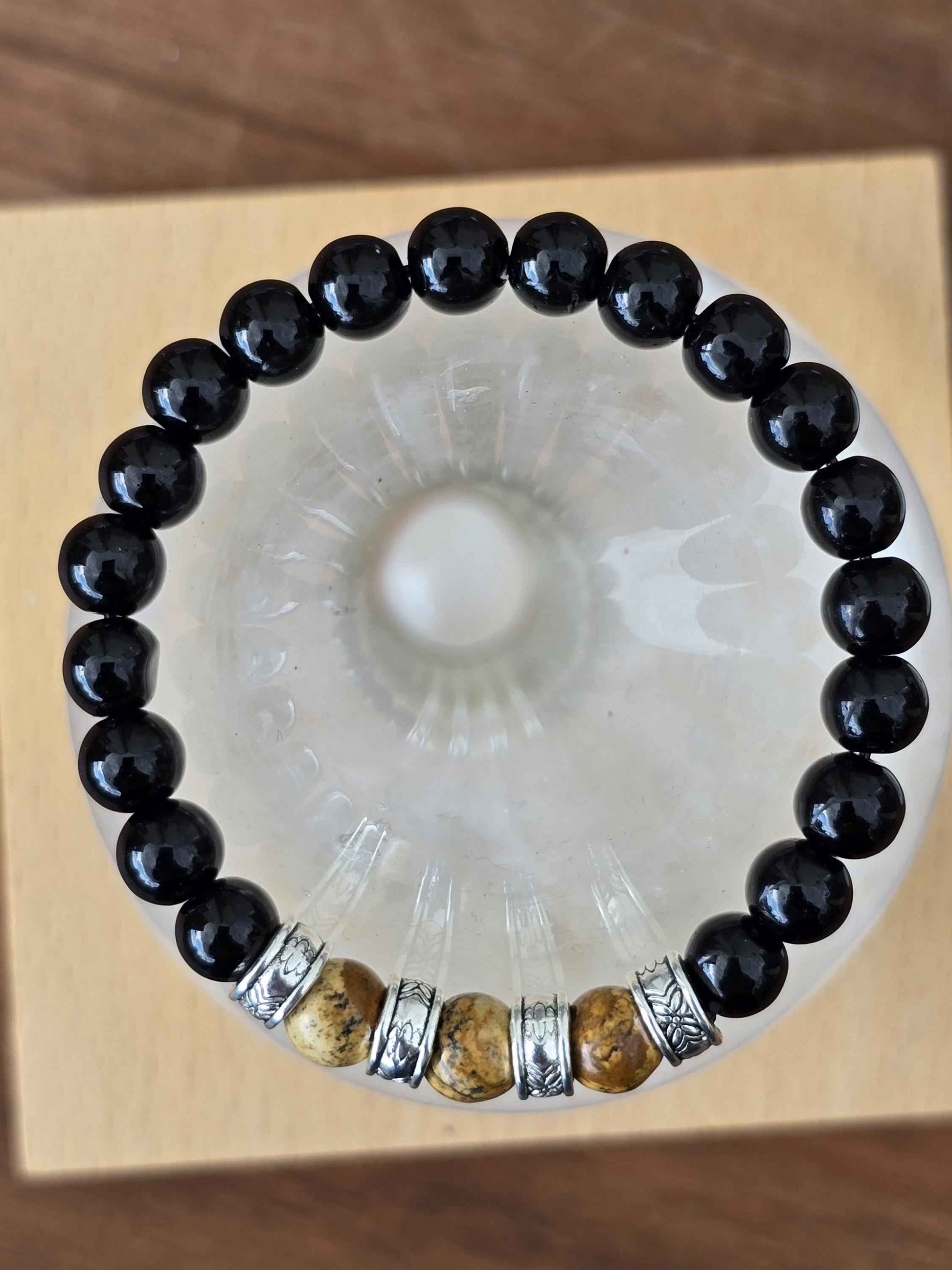 Men's Boho elastic beaded bracelet - Black and natural wood effect colours